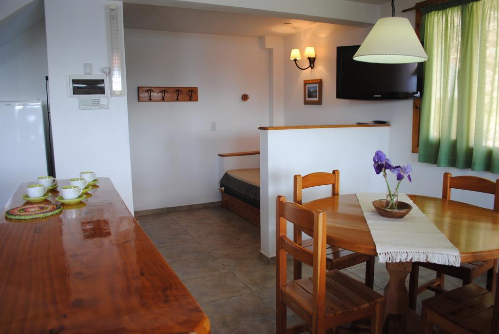 Alun Bungalows Apart San Carlos de Bariloche Habitación foto